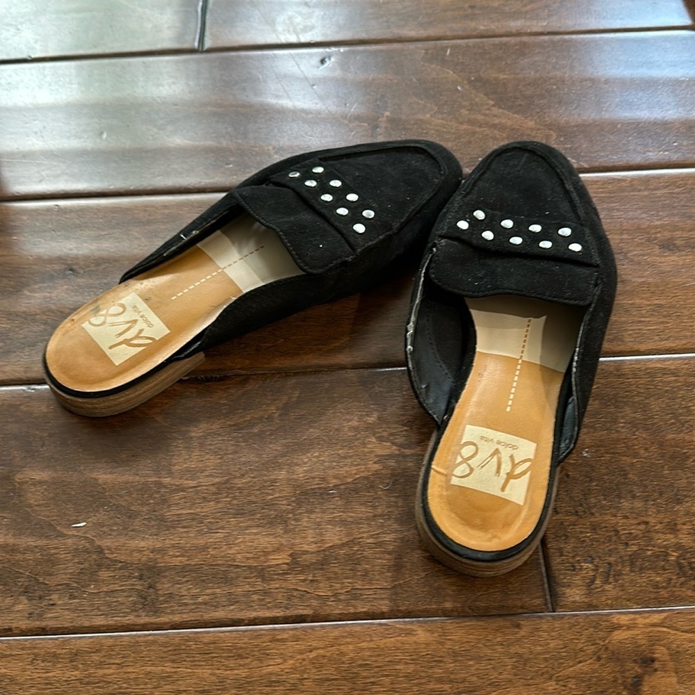 good condition black sandles worn a couple of times